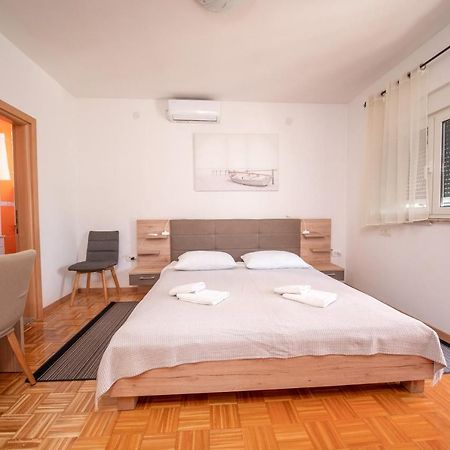 Apartment Prominac Zara Esterno foto